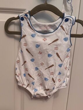James & Lottie bubble with baseball print. Size 3m
